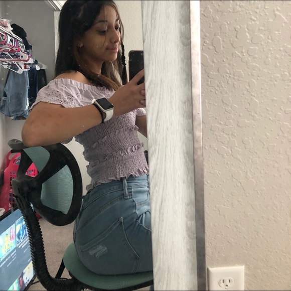 angielewis166